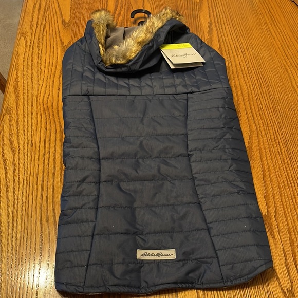 Eddie Bauer Chinook Hoodie Dog Parka